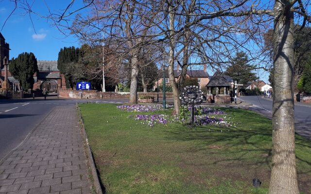 Village 3-bed House, Netflix, in Chester