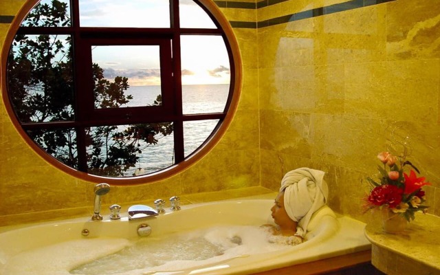 Mac Resort Hotel