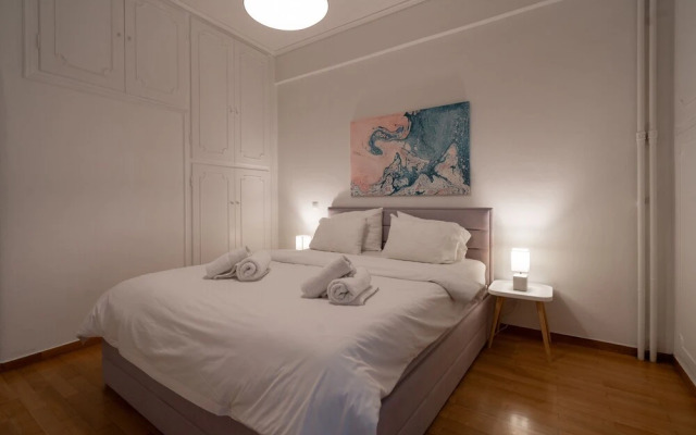 Zan Moreas Beautiful Apt in Koukaki