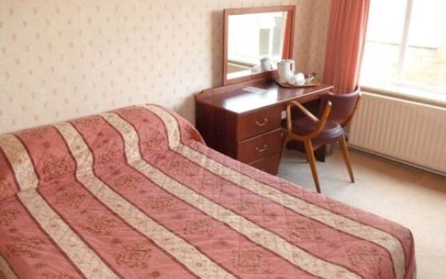 Marton Hotel  Country Club