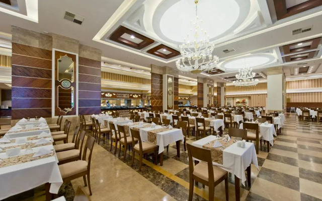 Oz Hotels Side Premium
