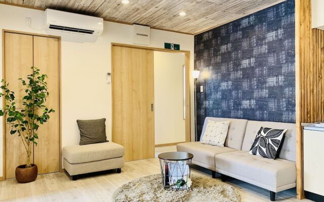 Hanazonominami Apartment 201