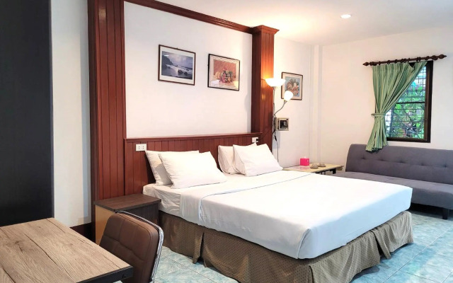 Rabbit Mansion Patong Hotel