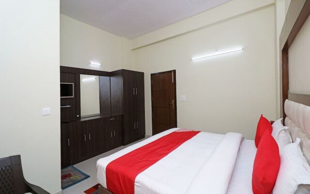 Oyo 26757 Mds Residence