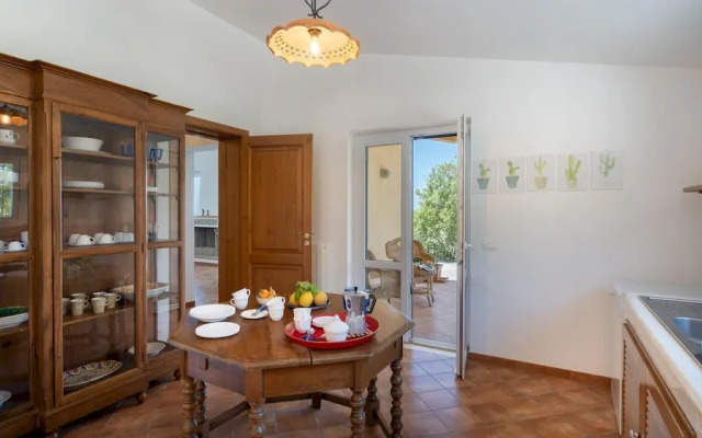 Villa Le Sorbe 12 in Caronia