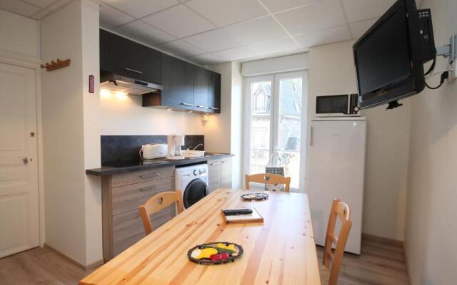 Appartement Mont-Dore, 3 pièces, 4 personnes - FR-1-608-84