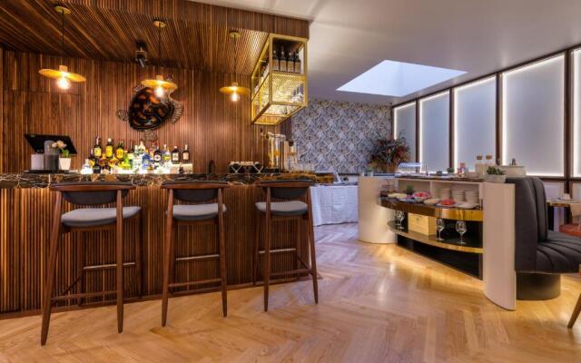 The Convo Porto Hotel & Apartment
