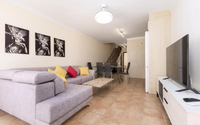Home2Book Stunning Sultan, Wifi & Pool