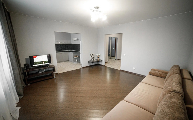 Апартаменты на улице Авроры 10А