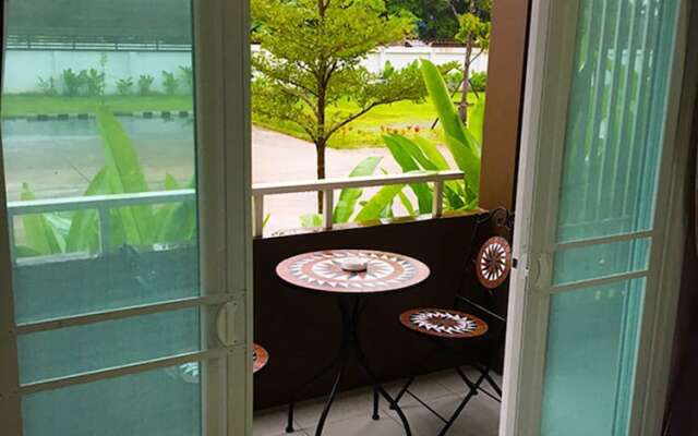 S Family Residence