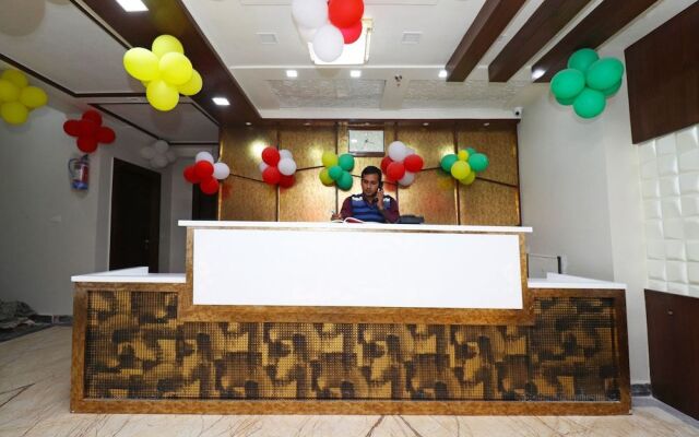 OYO 29175 Hotel Rp 74