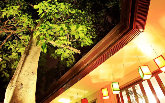 Hotel Tropika