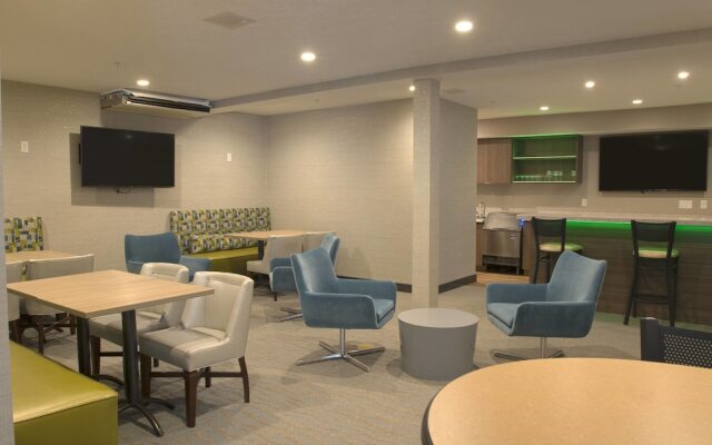 Quality Inn Valley Suites