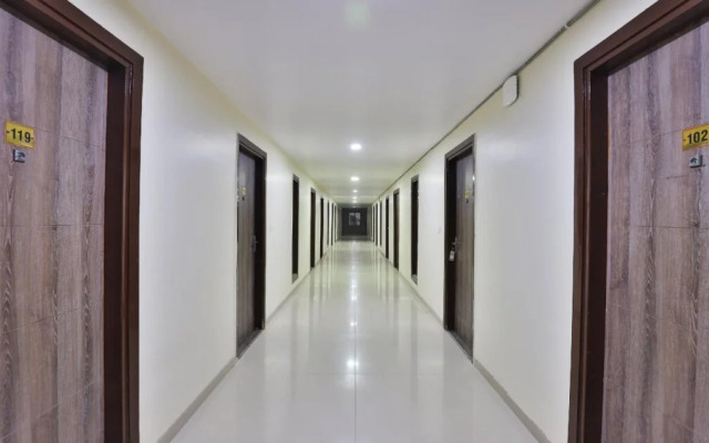 Oyo 24371 Hotel Le Nandini