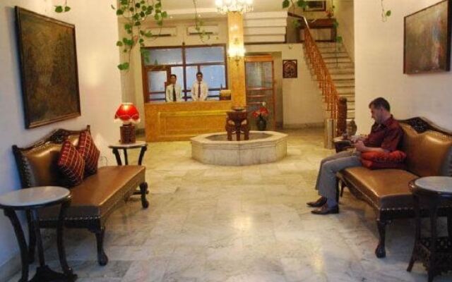 Kumaon Plaza