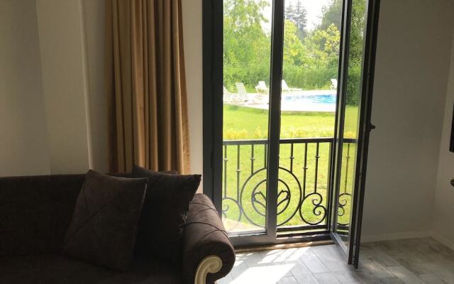 Sapanca Villa Natura Gol Evi