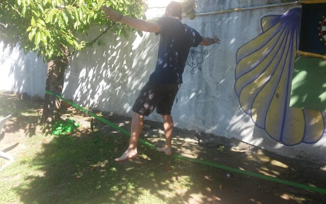 Meiga Backpackers