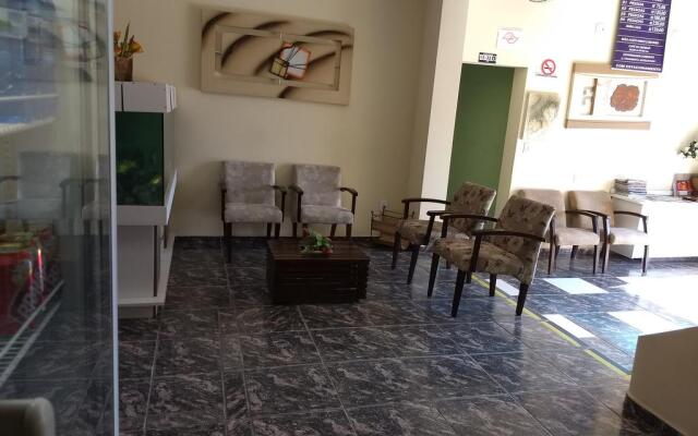 Hotel Telles