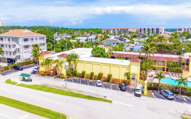Oasis Boca Raton