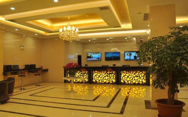 GreenTree Qinhuang Island Railway Station Business Hotel