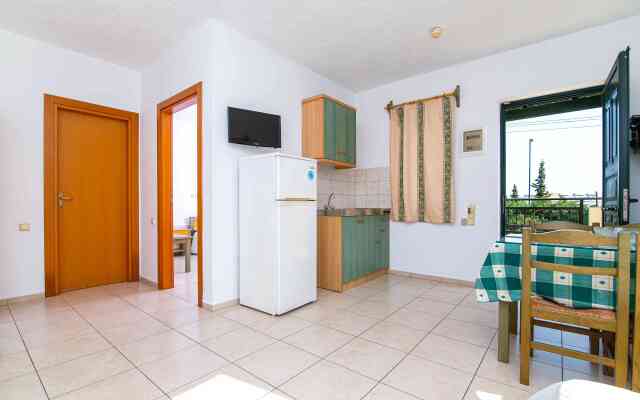 Dionysos Apartments and Studios