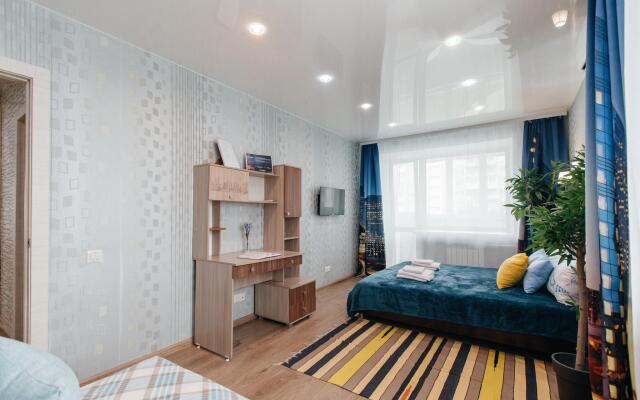 Yousinn (Юсинн) на улице Бориса Богаткова 213