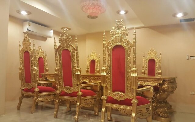 Nakaraj Princess Chiang Rai - Walking Street