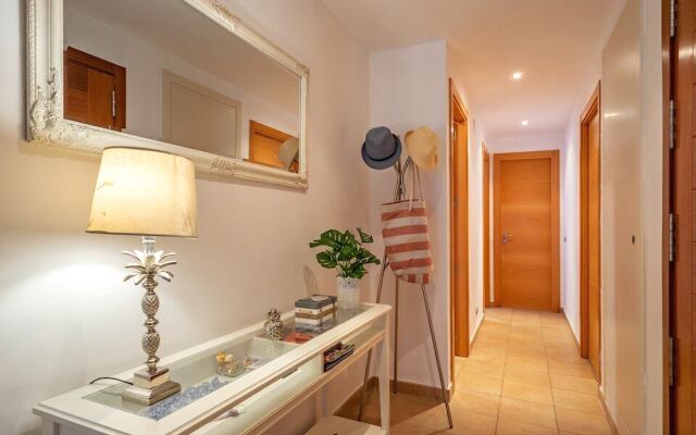 Ground Floor Terrace Apartment in Alamar Ref 31