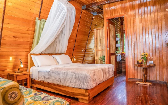 Heimatlos Rainforest Lodge