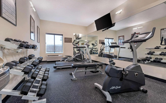 Comfort Inn East