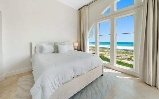 Paradise Loft 3 Bedroom Townhouse by RedAwning