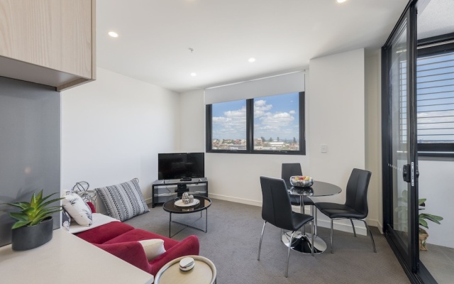 Astra Apartments Newcastle East – Guest Rooms – Newcastle