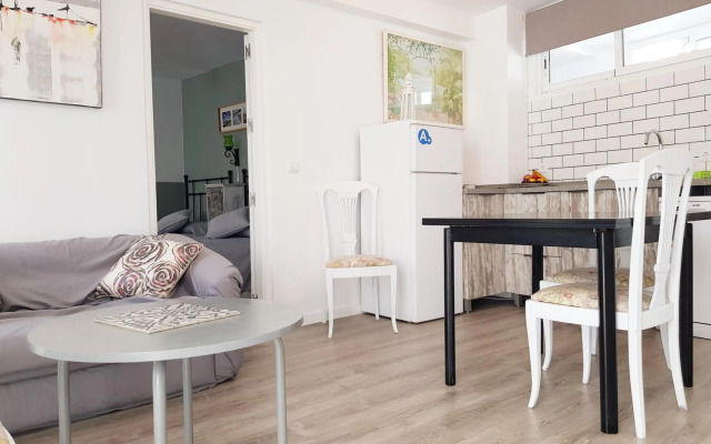 Lolita's house torre del oro