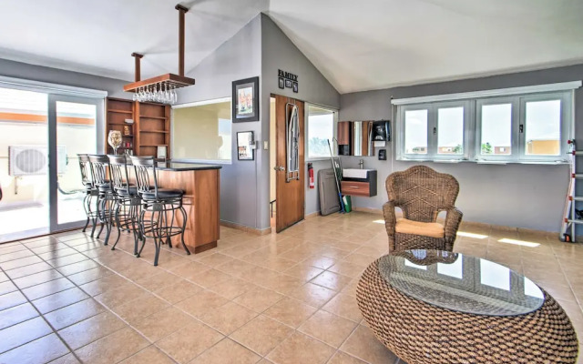 Loiza Condo w/ Rooftop Patio - Walk to Beach!