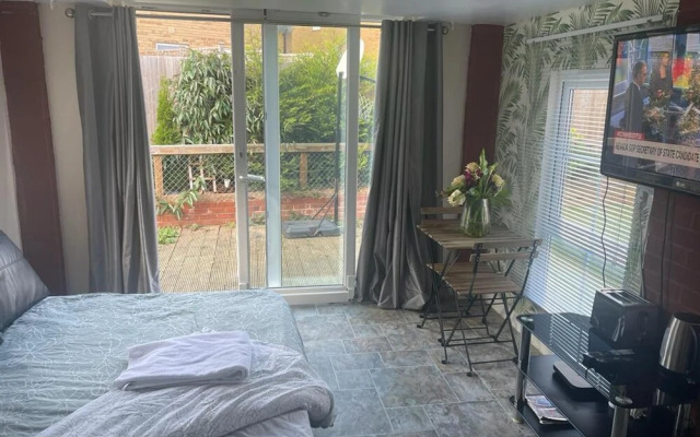 Lovely 1-bed Studio in Bristol