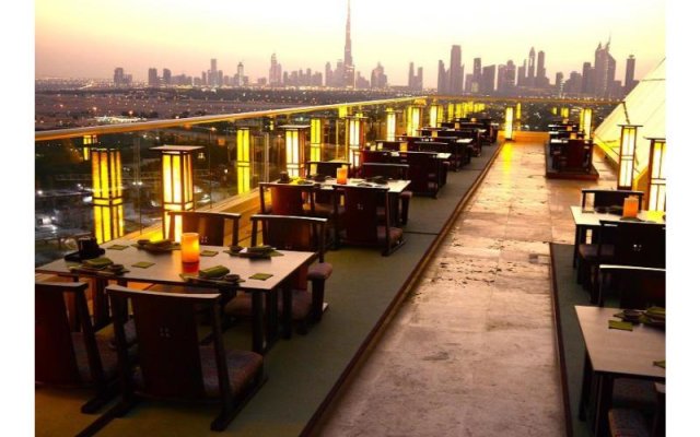 Отель Raffles Dubai