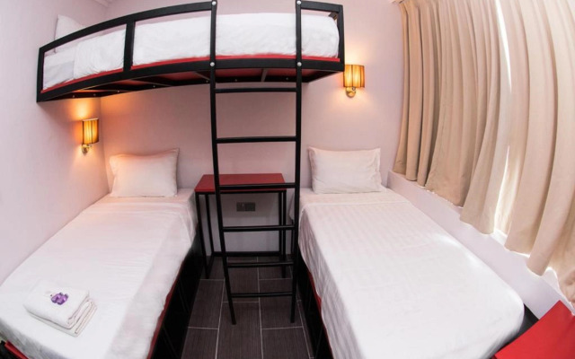 Tune Hotel - Waterfront Kuching