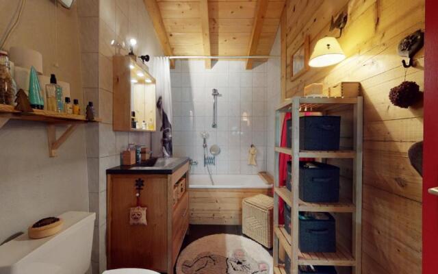 Authentic chalet full of charm, 5min. from Anzère