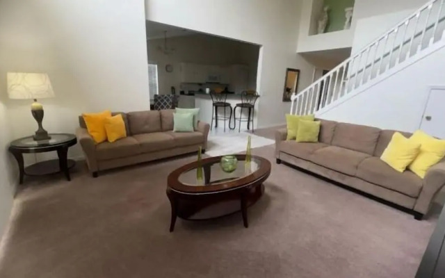 South Facing W/ Private Pool & Spa