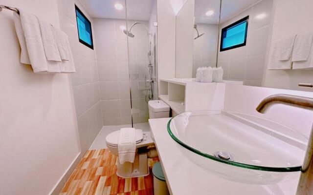 O2 Luxury Hotel