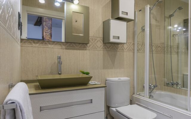 Paseo Arenal by Forever Rentals