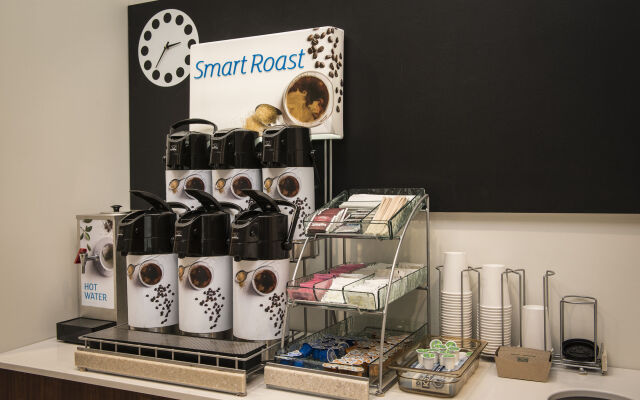 Holiday Inn Express & Suites Victoria - Colwood by IHG