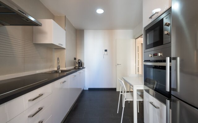 Apartamento Nuevo y Moderno 6E