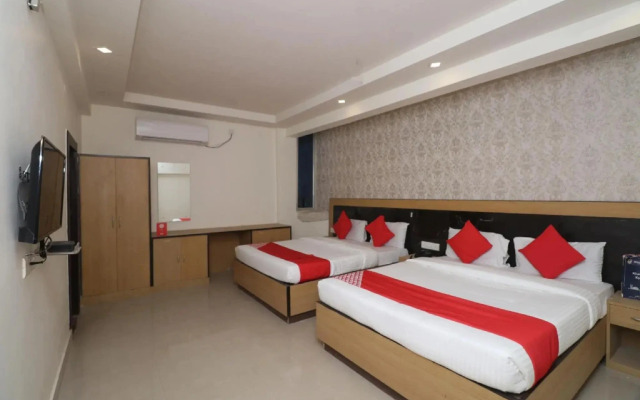 Hotel Devlali By OYO Rooms