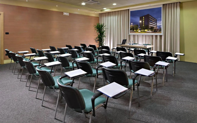 B&B Hotel Cherasco Langhe