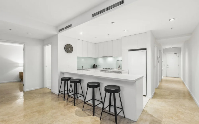 Melbourne Holiday Apartments Flinders Wharf