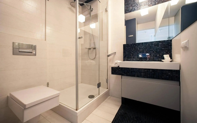 Platinum Towers E-Apartments