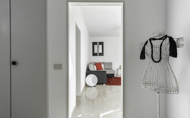Bell Apartment
