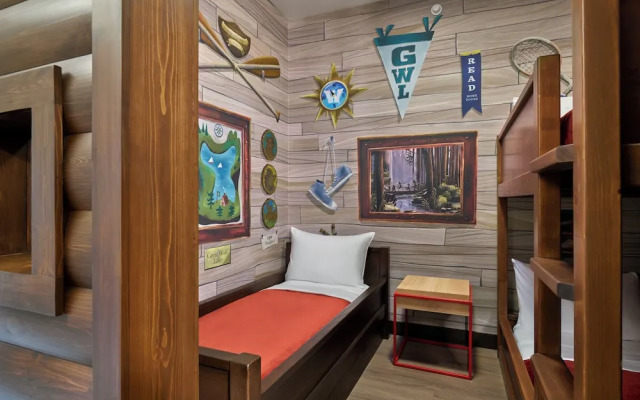 Great Wolf Lodge Webster