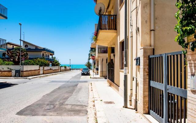 DELPOSTO Marina di Ragusa (lp)